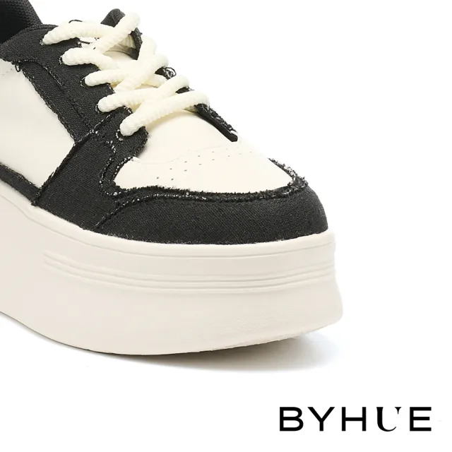 【BYHUE】率性粗繩綁帶牛仔布撞色拼接軟芯厚底休閒鞋(黑)