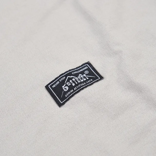 【5th STREET】男裝 短袖 短t 上衣 t恤 TEE 山脈 logo 印花 灰色(570953)