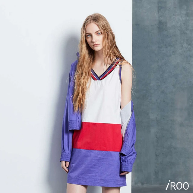 iROO 配色V領流行設計無袖洋裝