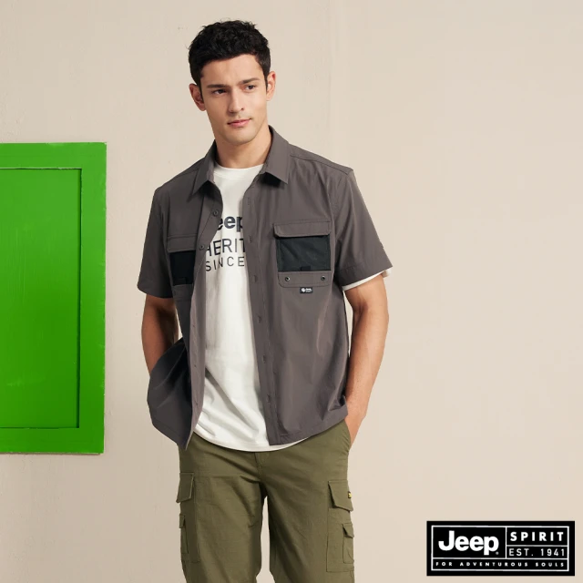 【JEEP】男裝 網布拼接彈性工裝短袖襯衫(灰色)