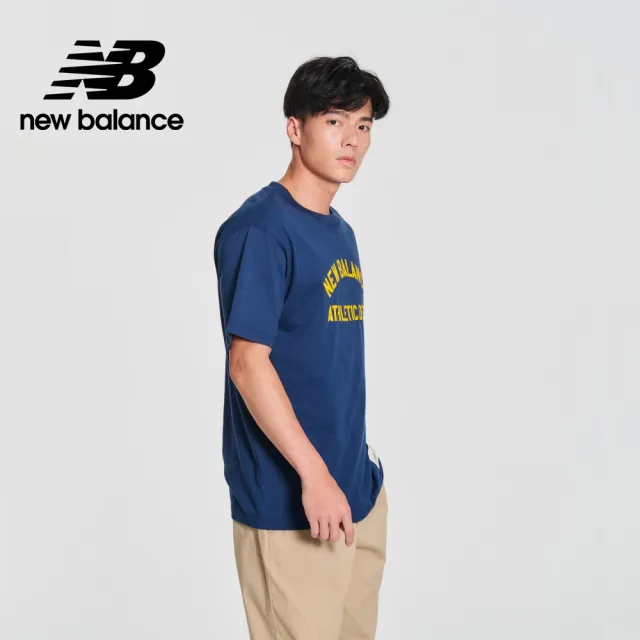 【NEW BALANCE】NB 撞色標語短袖上衣_男性_深藍色_MT41514NNY(美版 版型偏大)