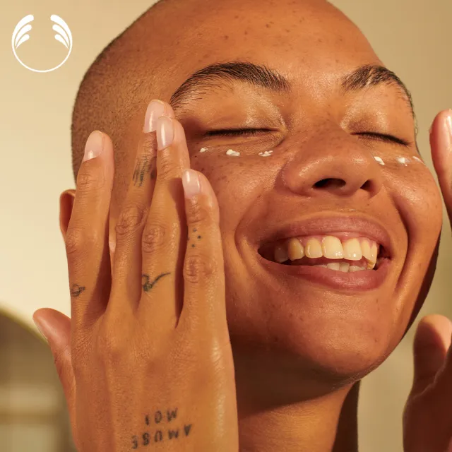 【THE BODY SHOP 美體小舖】維他命E保水修護眼霜-15ML(眼部保養)