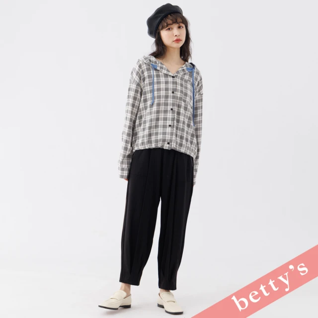 betty’s 貝蒂思 腰鬆緊撞色鈕釦短褲(淺黑)優惠推薦