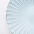 【瀨戶燒】日本製 瀨戶燒陶器 Hana 菊花盤 23cm 淡藍(花形盤、陶瓷盤、家庭料理盤)