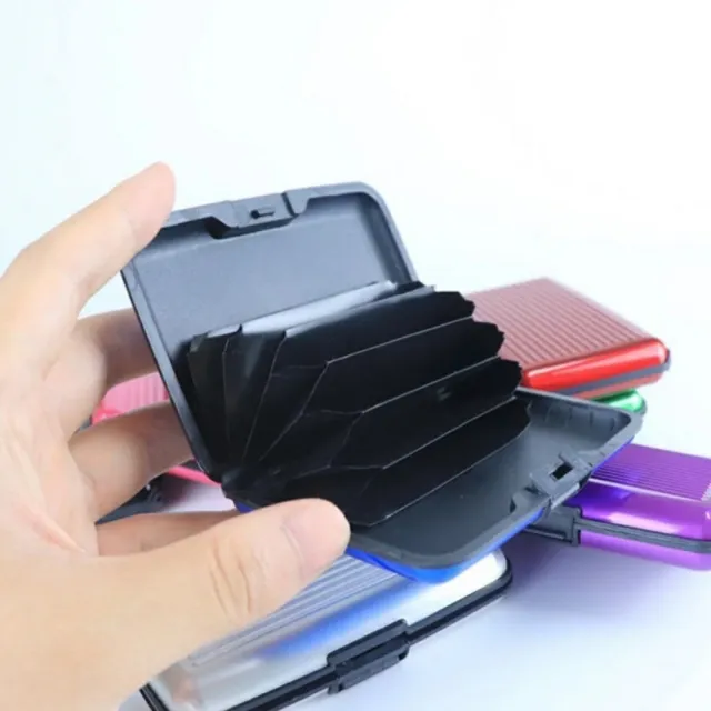 【Ainmax 艾買氏】合金防磁包 信用卡 會員卡 防盜刷 防側錄 卡盒(最高可裝12張卡)