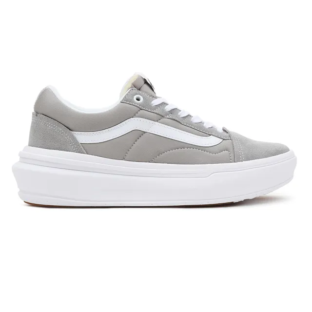 【VANS 官方旗艦】Old Skool Overt CC 男女款淺灰色滑板鞋/休閒鞋