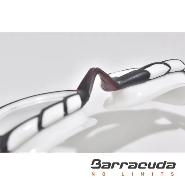 【Barracuda 巴洛酷達】三鐵賽事專業泳鏡TRITON #33925