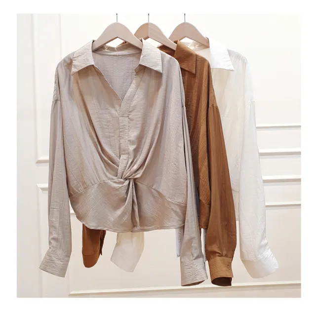 【R.NETS】雅芮絲 設計款Ｖ領下擺扭結襯衫