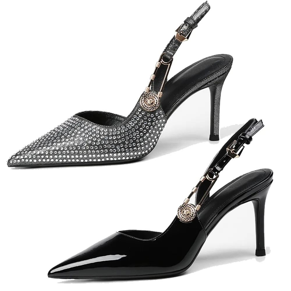 【Sp house】迴紋針鈕扣水鑽尖頭後空細高跟鞋(2色可選)