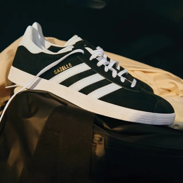 【adidas 官方旗艦】GAZELLE 運動休閒鞋 滑板 復古 男/女 - Originals BB5476