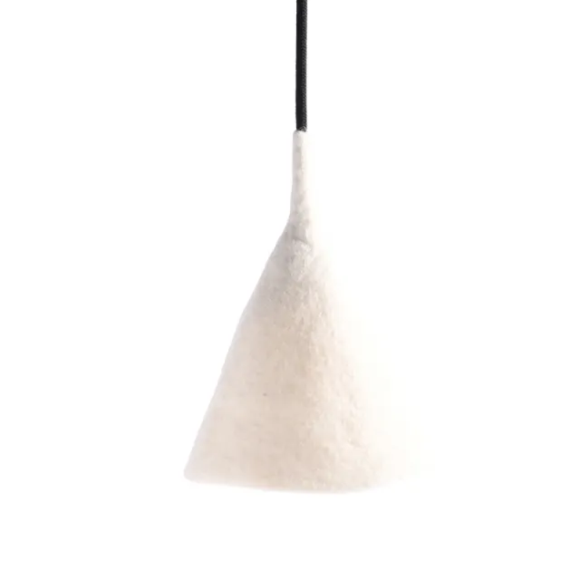 【CNFlower 西恩】Aveva Design瑞典羊毛氈 LAMP SHADE white play 白色燈罩(羊毛氈/家飾品/燈罩/)