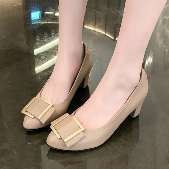 【baibeauty 白鳥麗子】MIT法式皮革方扣尖頭高跟包鞋(粗跟鞋)