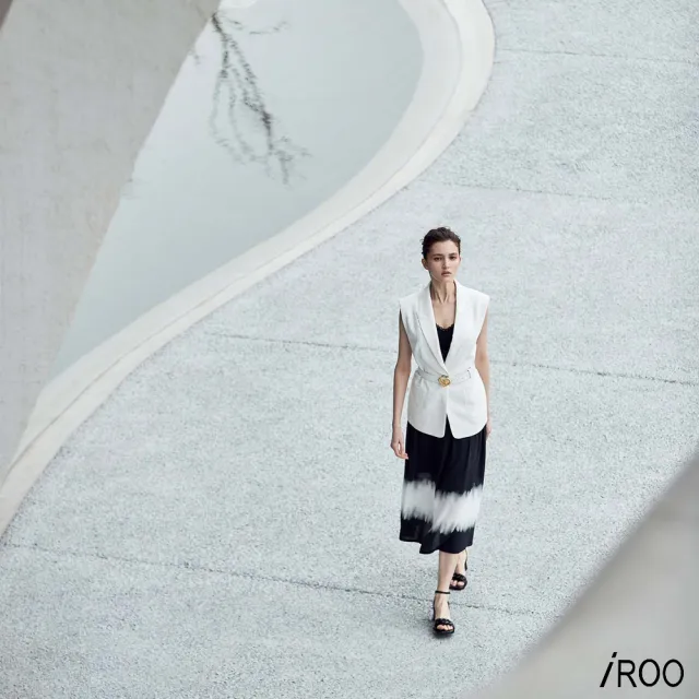【iROO】翻領西裝式背心外套