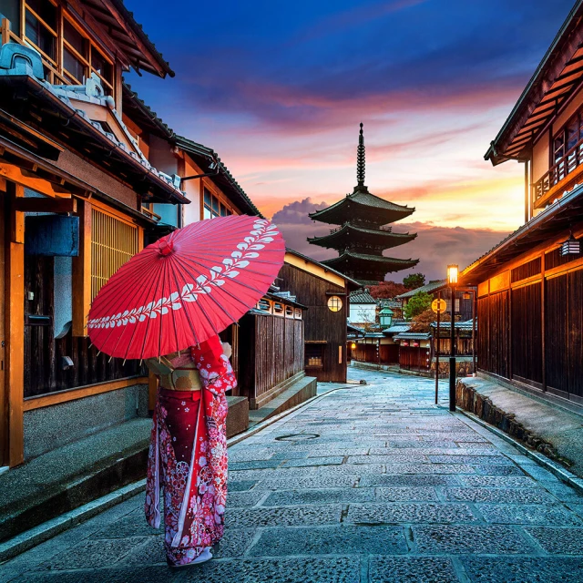 喜鴻假期 【京都慢旅5日】日本環球影城、和服體驗、合掌村、金閣寺、奈良、錦市場、燒肉吃到飽