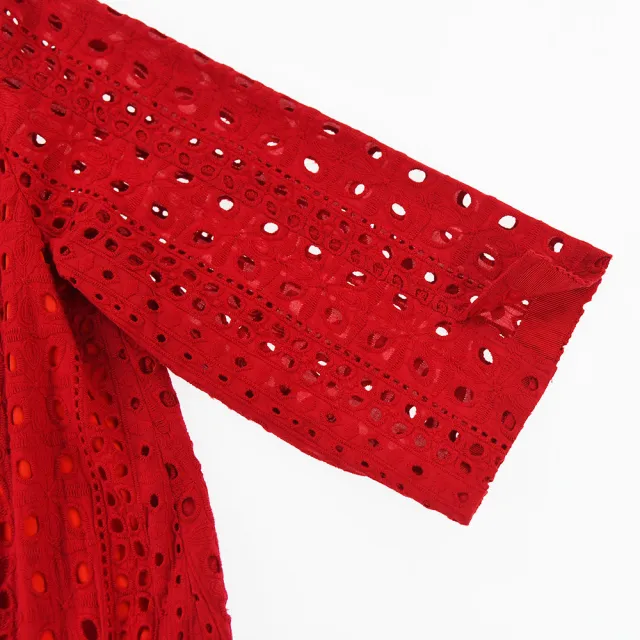 【ILEY 伊蕾】馬德拉刺繡門襟拉鍊外套(紅色；M-XL；1241024005)