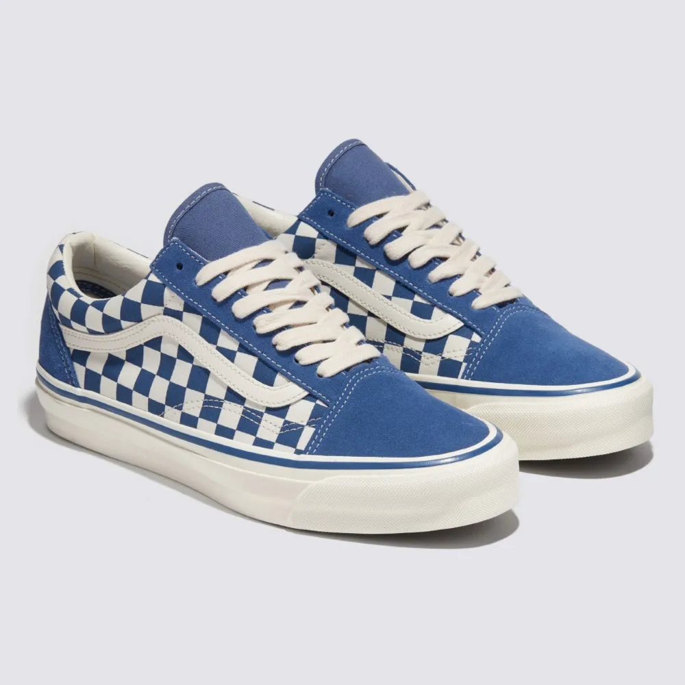 【VANS 官方旗艦】Old Skool 36 男女款藍色底棋盤格滑板鞋/休閒鞋