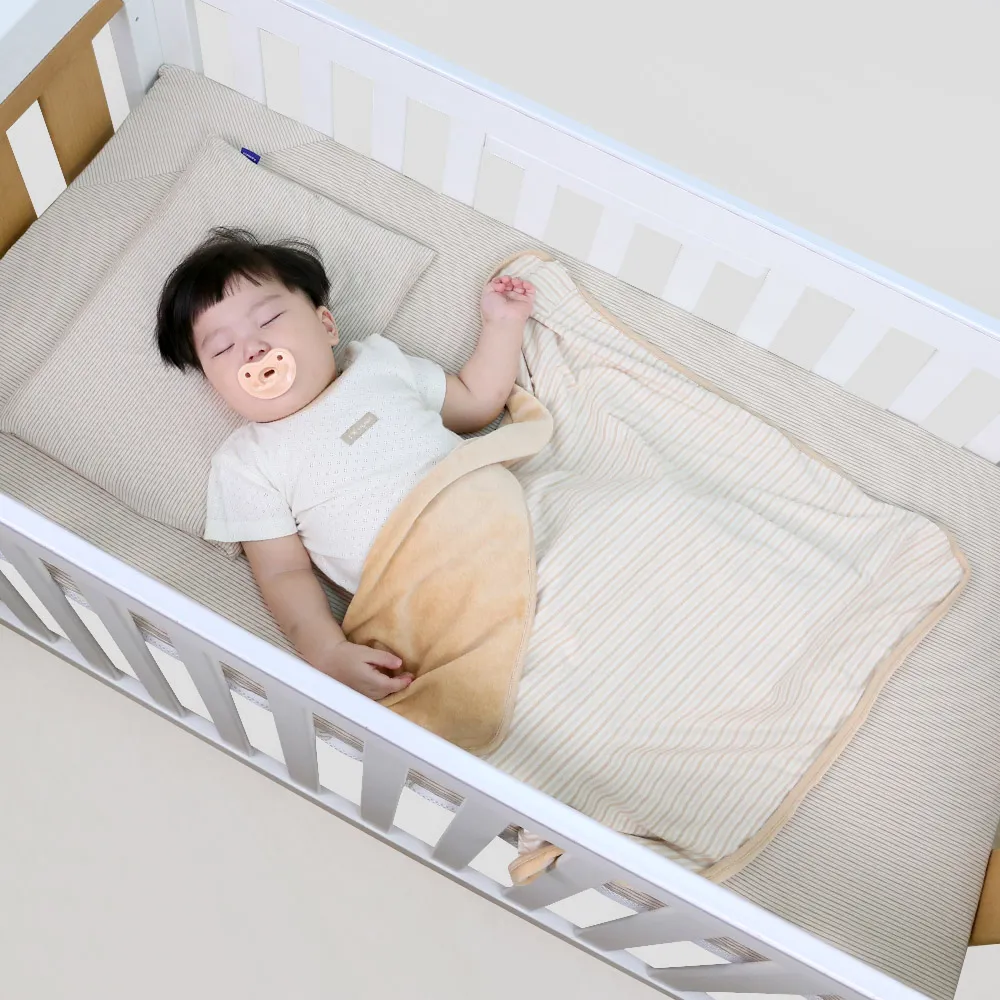 【Gennies 奇妮】舒眠超值寢具三件組-卡布奇諾(嬰兒床墊+平枕+嬰兒被)