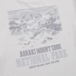 【國家地理服飾官方旗艦】男女同款 MOUNT COOK 國家公園圖案涼感短袖上衣 - 灰色(涼感上衣)