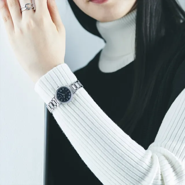 【CITIZEN 星辰】XC  羅馬數字時標 鈦金屬光動能電波女錶 27mm(ES9490-61L)