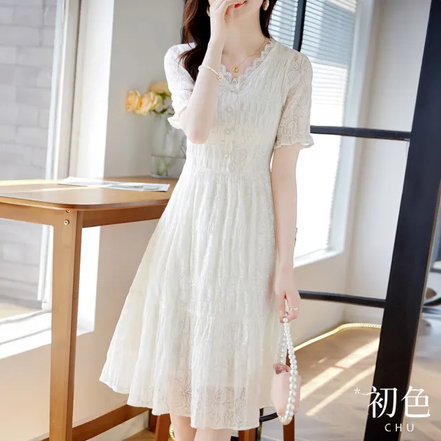 【初色】V領蕾絲顯瘦中長裙連衣裙短袖連身洋裝長洋裝-米白色-34580(M-XL可選)