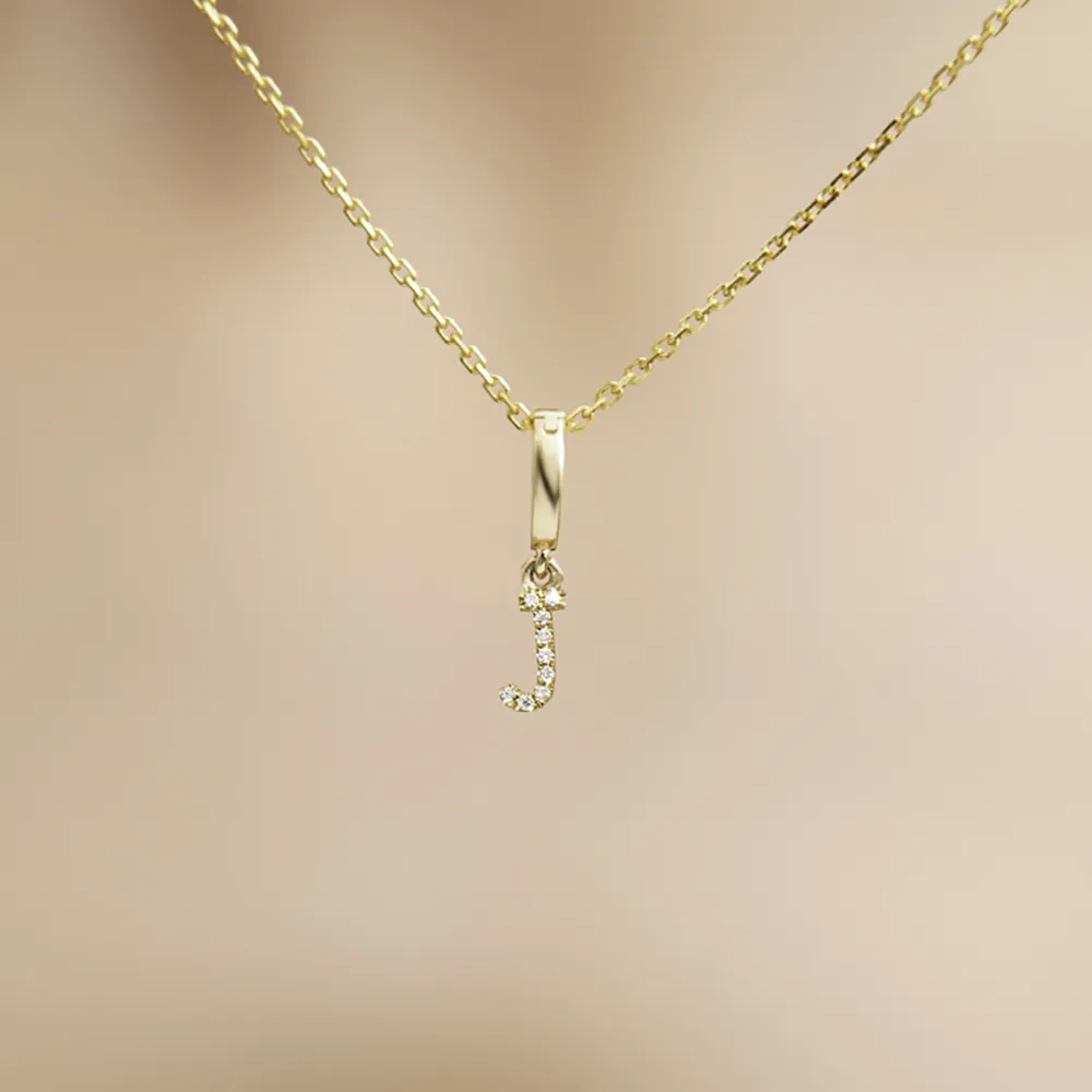 【Olivia Yao Jewellery】18K金 鑽石字母J 吊墜(HAUTE Collection/送禮/客製化)