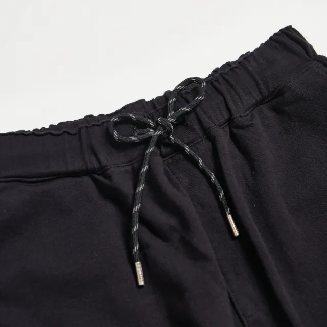 【EDWIN】男裝 鬆緊綁繩運動休閒短褲(黑色)