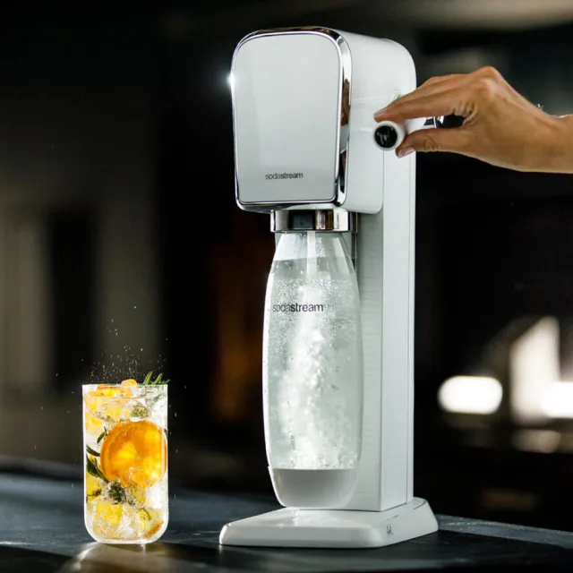【Sodastream-超值鋼瓶組】ART 拉桿式自動扣瓶氣泡水機 白/黑(加碼送2隻鋼瓶 含原箱共3隻)