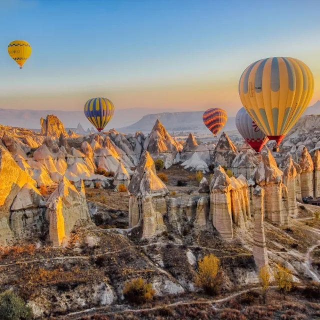 【豪華土耳其15日】黃金航班X加碼贈送熱氣球體驗(伊士坦堡 安塔利亞 棉堡)