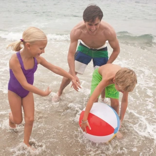 【寶盒百貨】2入INTEX四色充氣沙灘球 海灘排球 手拍球 海灘球(游泳池 戶外遊玩 童趣戲水球 大人小孩)