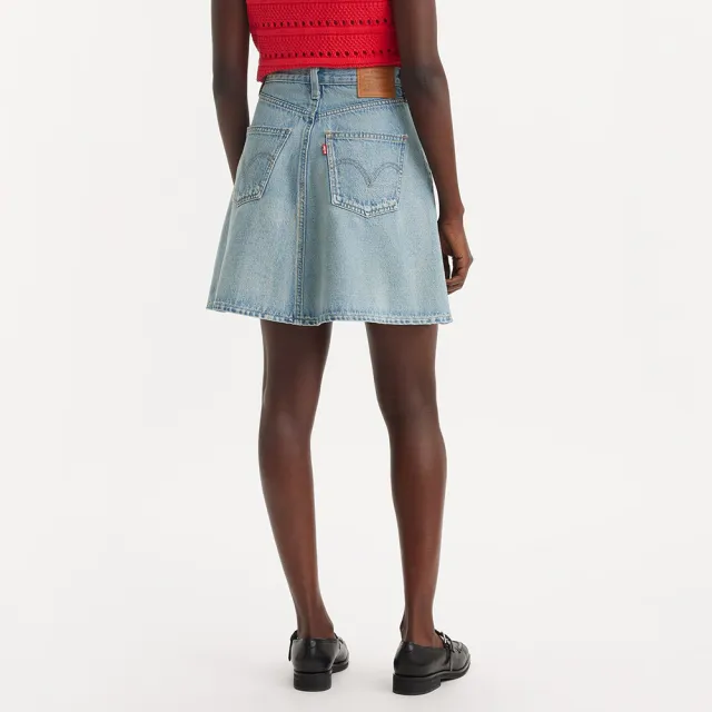 【LEVIS】女款 膝上丹寧牛仔短裙 熱賣單品 A8725-0001