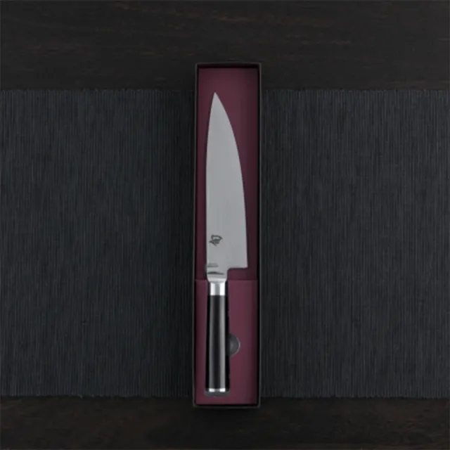 【KAI 貝印】旬 Classic 日本製大馬士革鋼高級主廚用刀 20cm DM-0706(菜刀 高品質 切肉 切魚 料理刀)