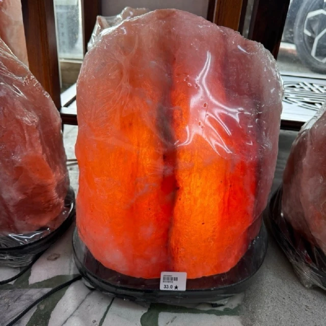 【千奇國際精品】天然玫瑰鹽燈33KG ☆☆附底座/電線/燈泡/招財開運符(避邪 擋煞 除濕除臭 散發負離質)