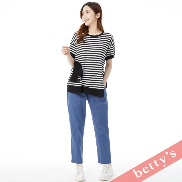 【betty’s 貝蒂思】經典條紋側開衩口袋T-shirt(黑色)