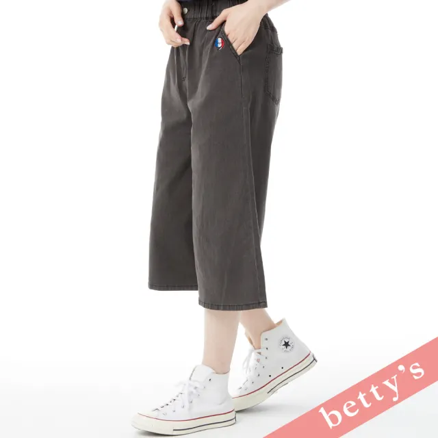 【betty’s 貝蒂思】腰鬆緊逗號刺繡牛仔七分寬褲(黑色)