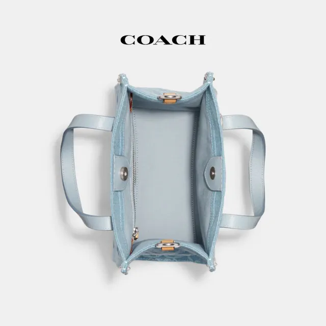【COACH蔻馳官方直營】FIELD經典Logo丹寧布22托特手袋-LH/淺藍色(CJ853)