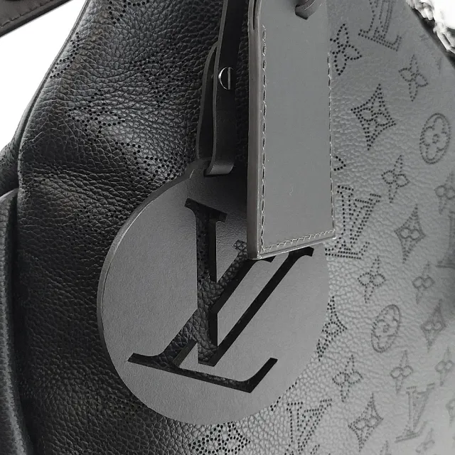 【Louis Vuitton 路易威登】Mahina黑色雷射雕花牛皮手提斜背編織大馬鞍包(展示品)