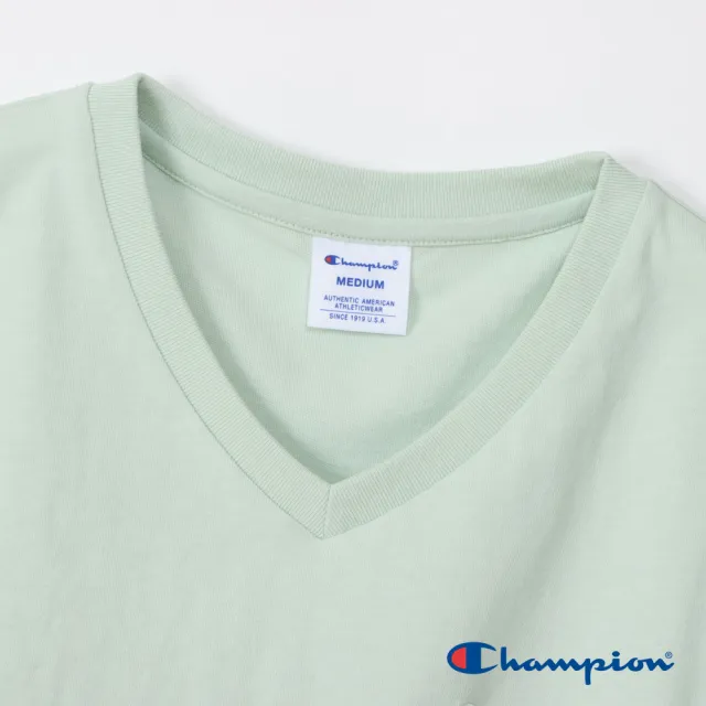 【Champion】官方直營-純棉寬版草寫LOGO刺繡V領短袖TEE-女(淺綠色)