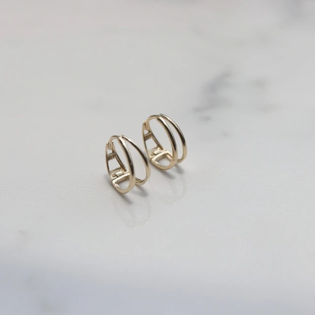 Olivia Yao Jewellery 18K金 鑽石字母