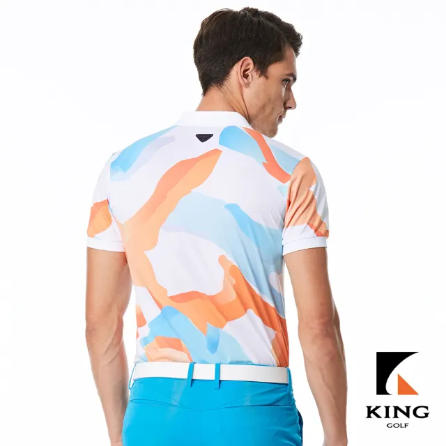 【KING GOLF】實體同步款-男款特殊波浪迷彩圖型羅紋袖口透氣涼感開襟短袖POLO衫/高爾夫球衫(白色)