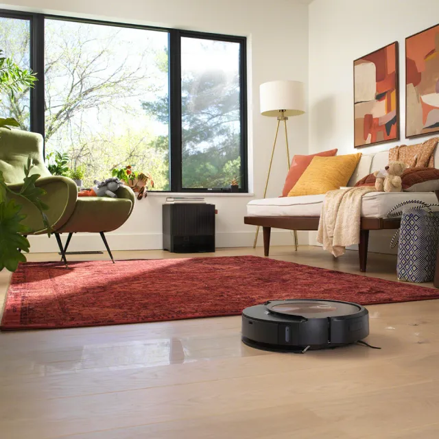 【iRobot】Roomba Combo j9+ 自動補水+自動集塵+仿機械雙手臂自動升降拖布 掃拖合一機器人(保固1+1年)