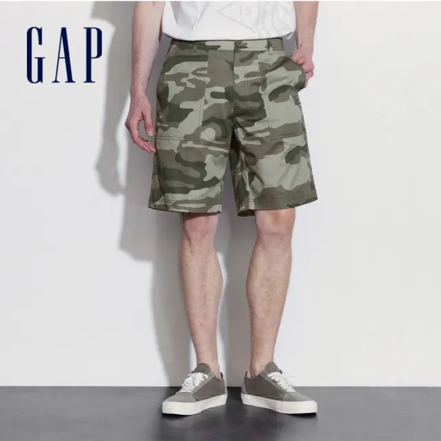 【GAP】男裝 純棉工裝短褲-綠色迷彩(496387)