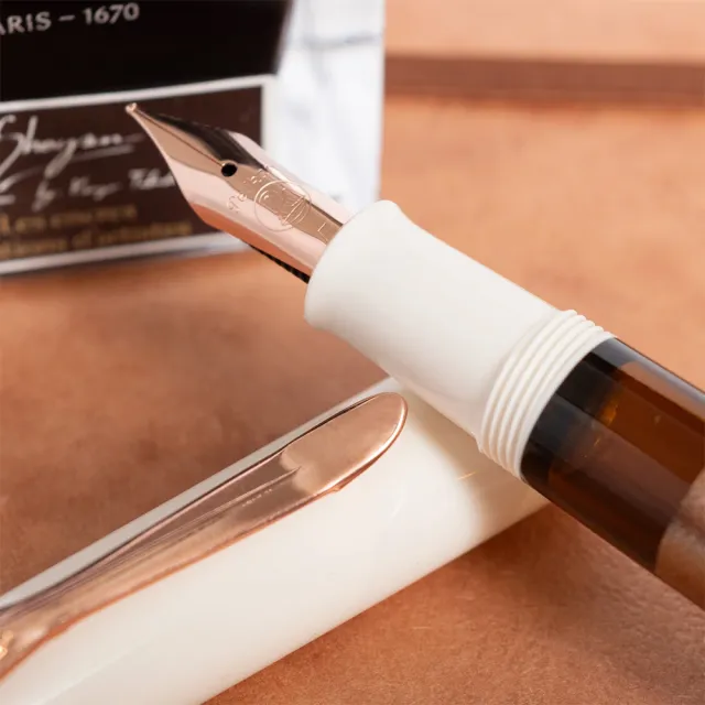 【Pelikan】百利金 M200 銅玫瑰金 鋼筆(送原廠4001大瓶裝墨水&手提袋)