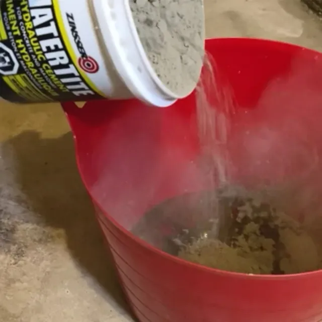 【RUST-OLEUM 樂立恩塗料】水淘汰抗負壓快速堵漏水泥(乾粉型 1.13kg 5074)
