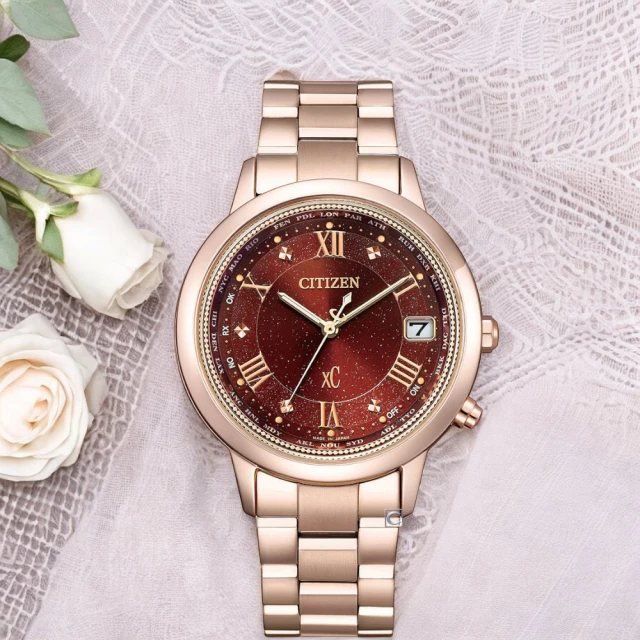 CITIZEN 星辰 xC 廣告限定款 五局電波錶 時尚錶 女錶 玫瑰金色 鈦金屬(CB1138-62W)