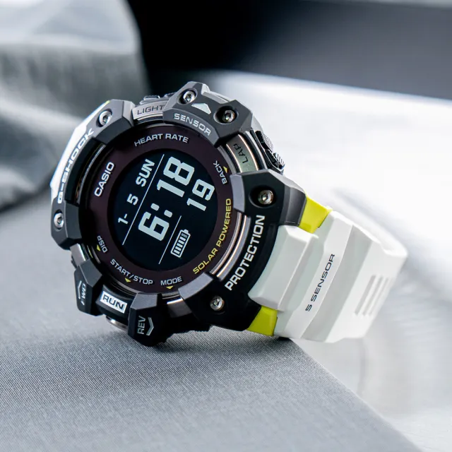 【CASIO 卡西歐】G-SHOCK G-SQUAD 運動潮流太陽能GPS藍牙連線腕錶/白x黑框(GBD-H1000-1A7)