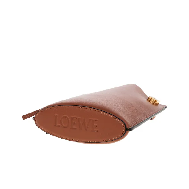 【LOEWE 羅威】經典小牛皮金色Anagram 斜背骰子包(焦糖色)