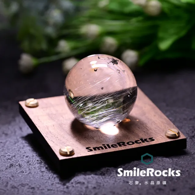 【SmileRocks 石麥】石麥水晶原礦 鈦晶帶綠幽球No.050110722(SmilePad 9X9底板)