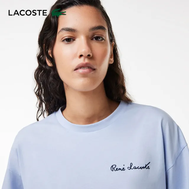 【LACOSTE】女裝-寬版文字印花短袖T恤(紫藍色)