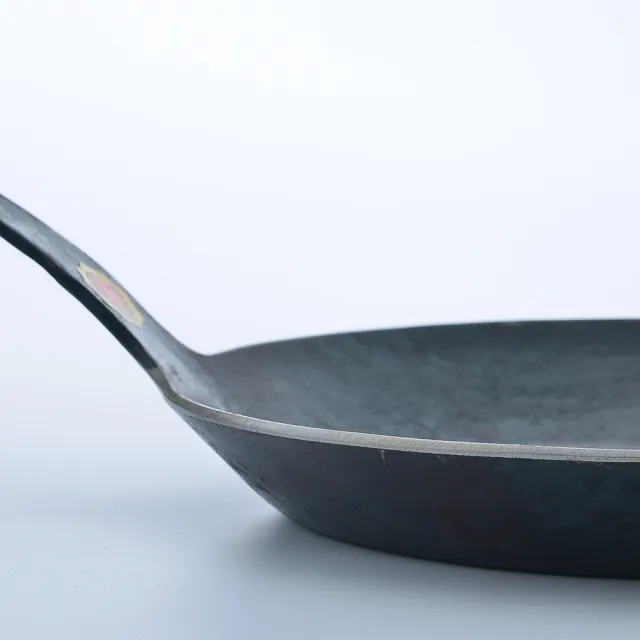 【Turk 土克鍋】德國製 鐵鍋 熱鍛 一體成型 露營必備28cm 65528(平輸品)