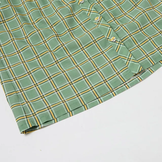 【ILEY 伊蕾】格紋印花休閒短袖襯衫(綠色；M-XL；1242351503)